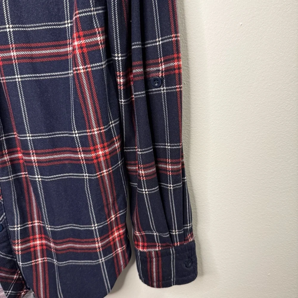 Ardene - Blue and Red Plaid Flannel Shirt - Size M - Picture 2 of 6